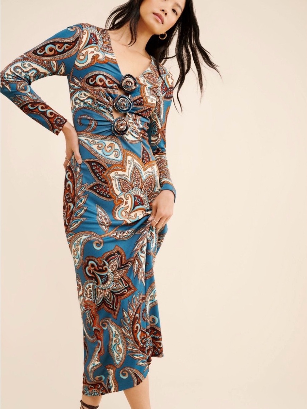 Blue Paisley Long-Sleeve V-Neck Midi Dress